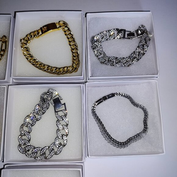 Liquidating lot of 6 bracelets - Picture 3 of 4